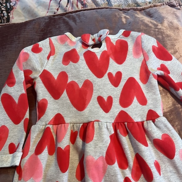 Lot of 3 pieces of cute toddler clothing!! - Picture 9 of 9